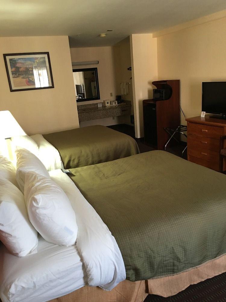 Quality Inn & Suites Huntington Beach Luaran gambar