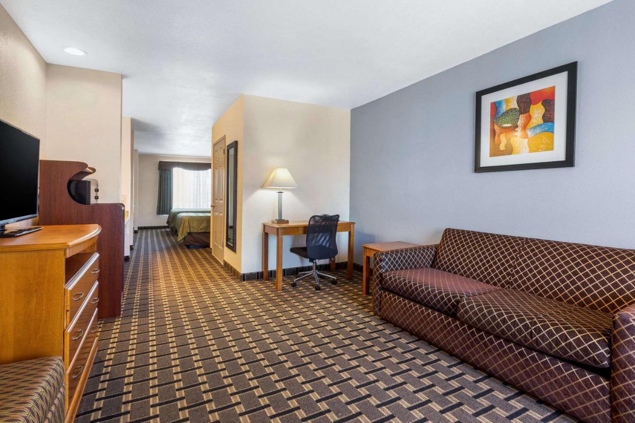 Quality Inn & Suites Huntington Beach Luaran gambar